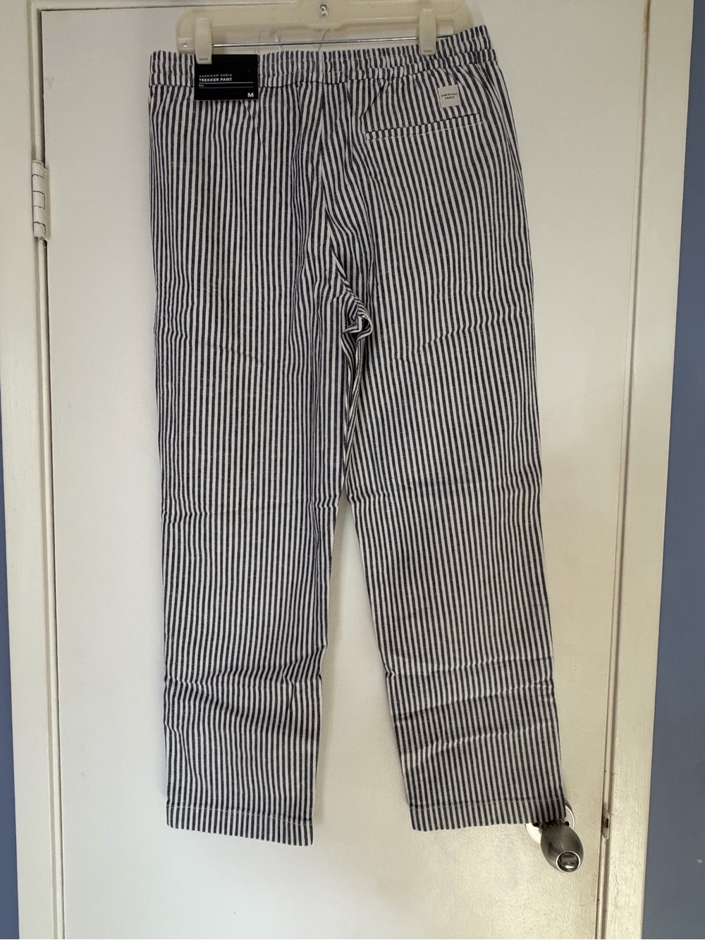 American Eagle Men's Navy and White Stripe Casual Pants